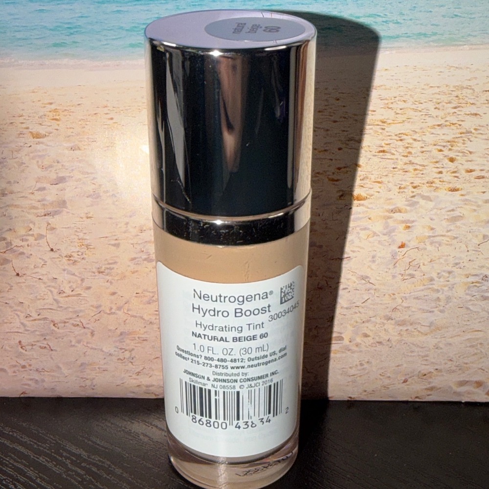 Neutrogena Hydro Boost Hydrating Tint Natural Beige 60 Hyaluronic Acid - Picture 3 of 3